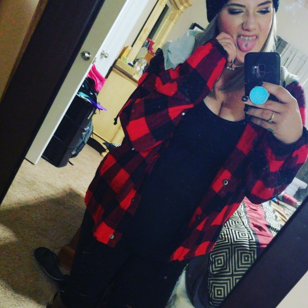 Meet your Posher, Elizabeth